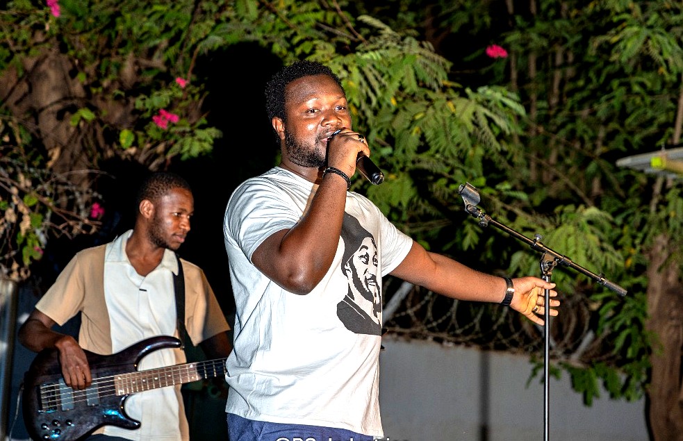 Tony (Kibsa Anthony) Ouédraogo en performance — © BS_Industries